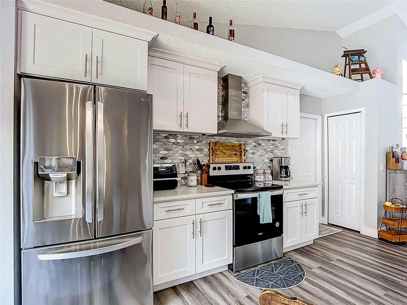 Image 16 of 61 For 9147 Jiminez Drive