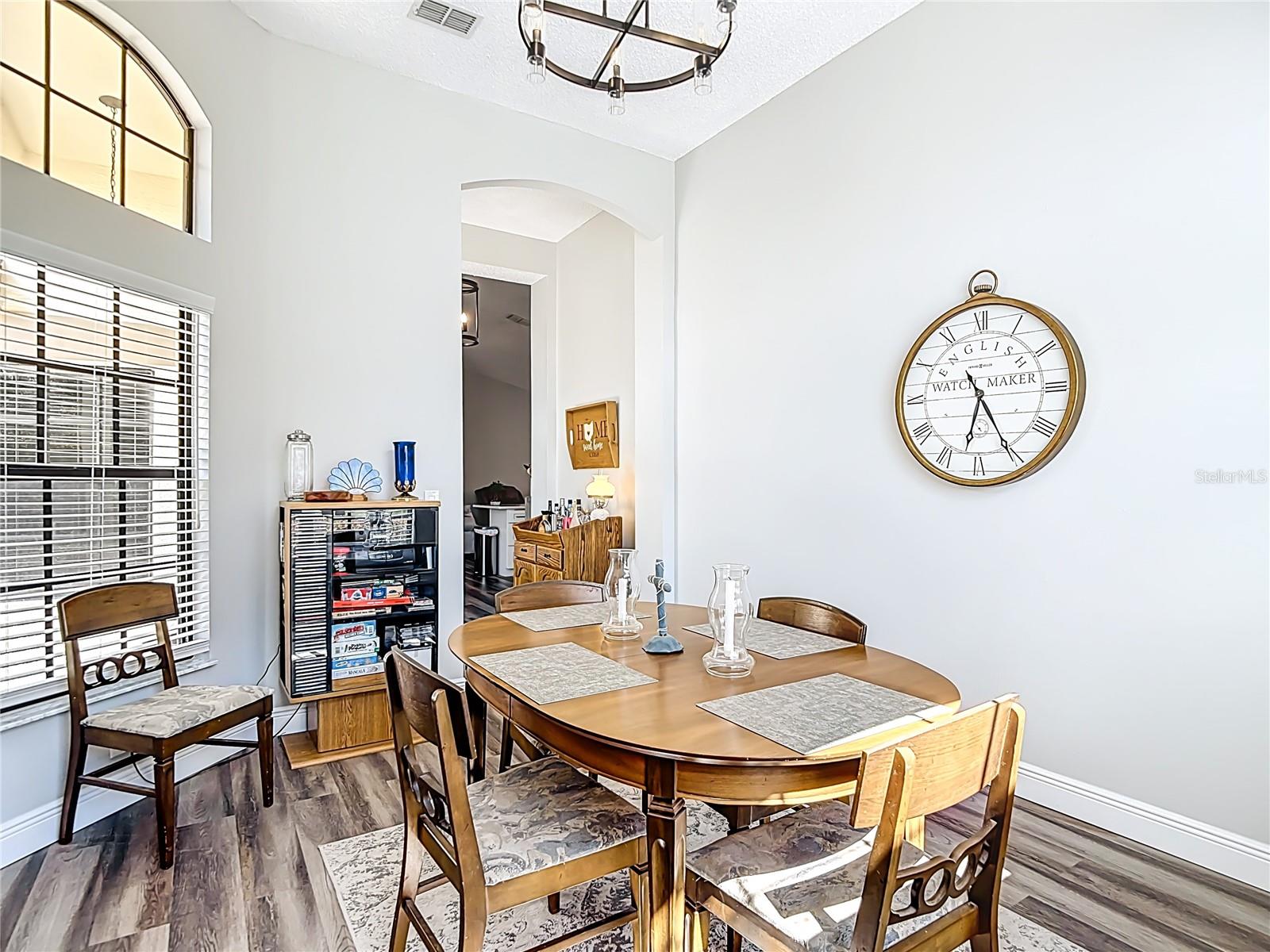 Image 9 of 61 For 9147 Jiminez Drive