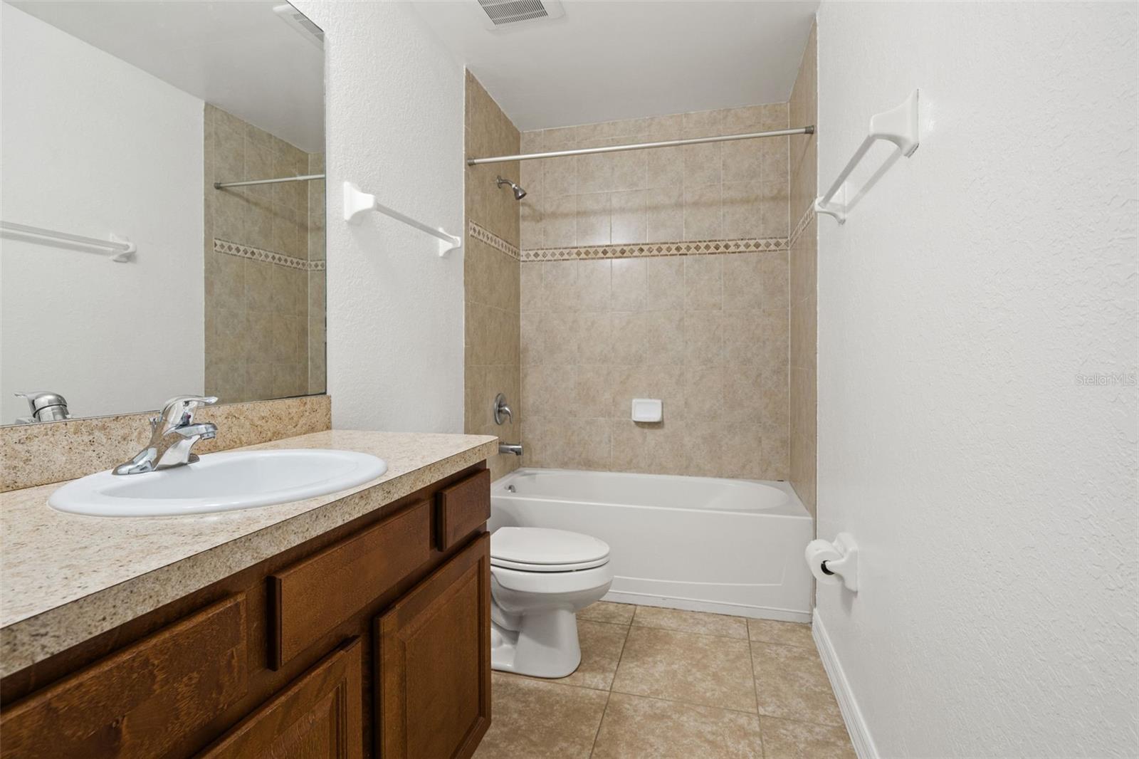 Image 25 of 38 For 5363 Pierpoint