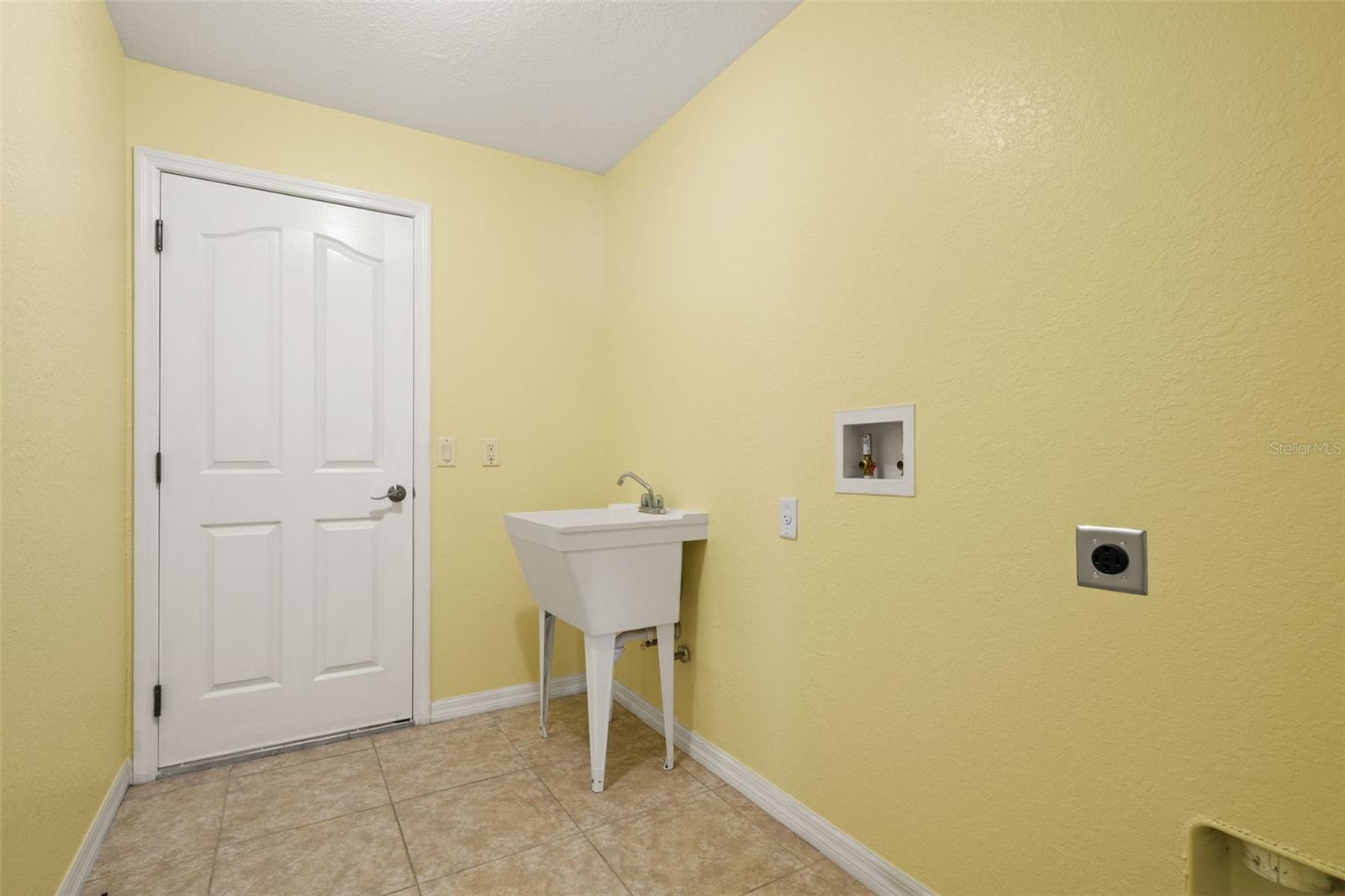 Image 28 of 38 For 5363 Pierpoint