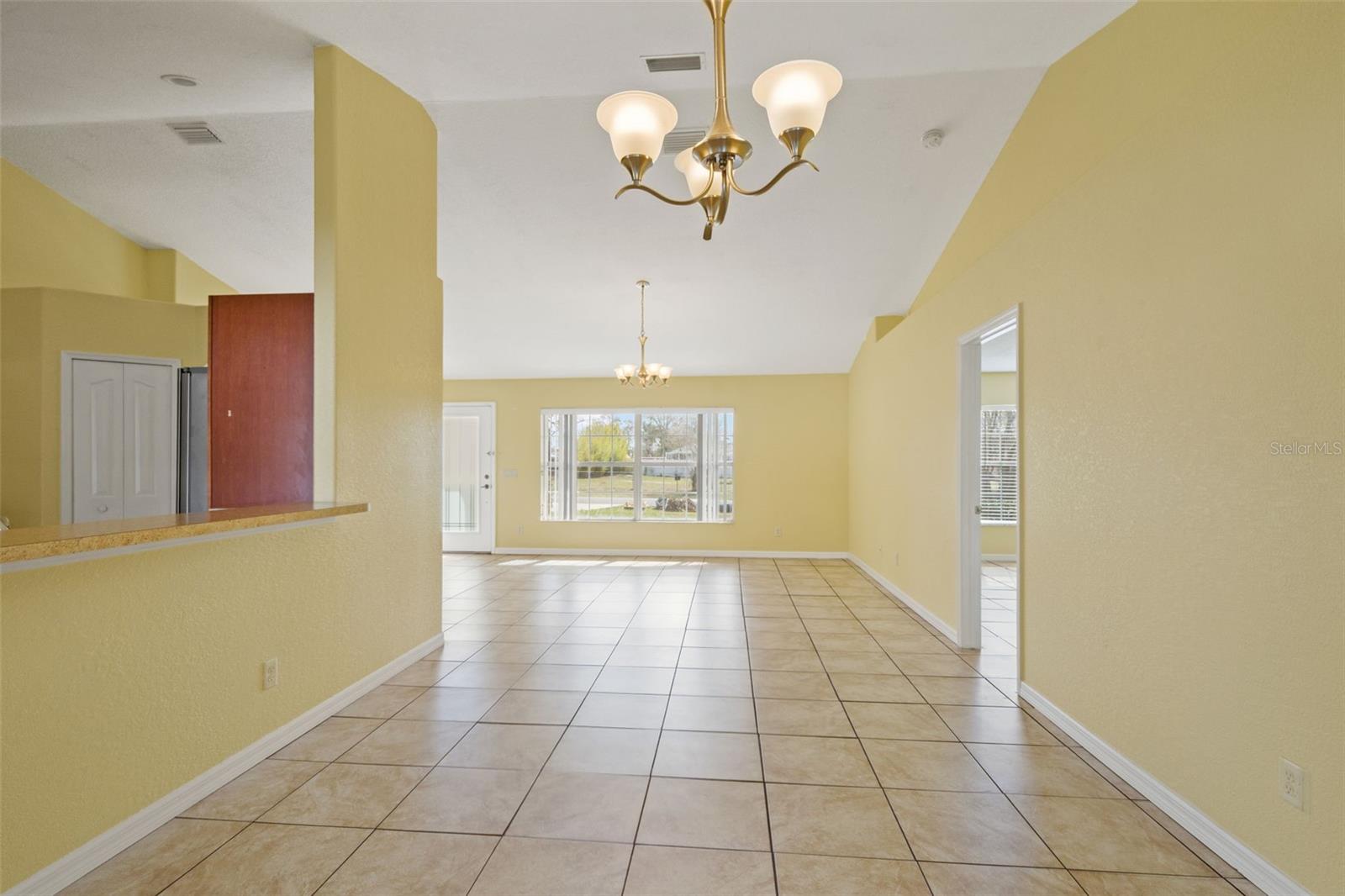 Image 4 of 38 For 5363 Pierpoint