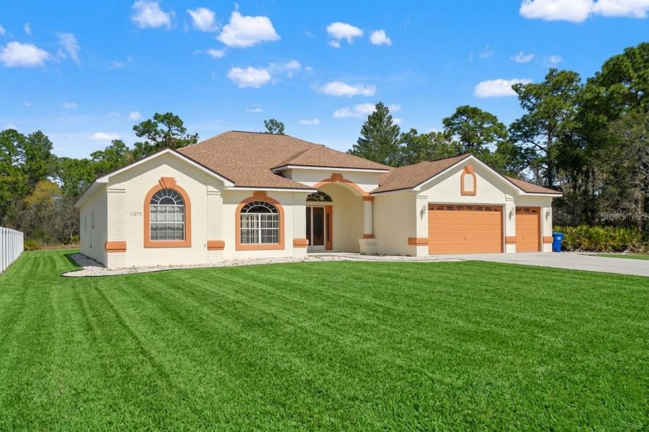 Image 3 of 32 For 11275 Furley Avenue