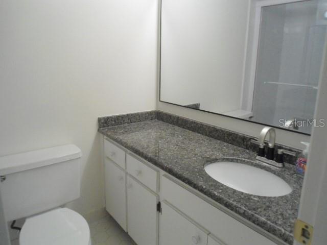 Image 10 of 24 For 2800 Cove Cay Drive 4d