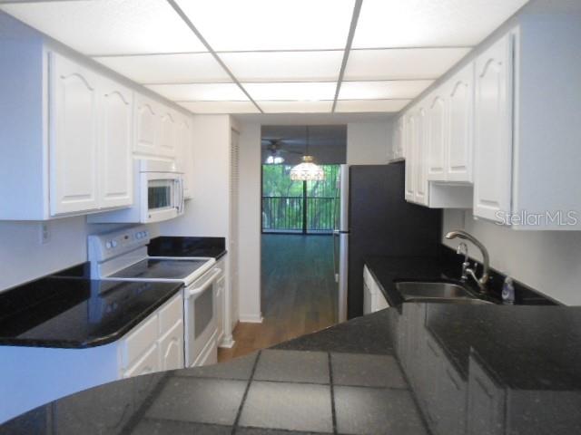 Image 4 of 24 For 2800 Cove Cay Drive 4d