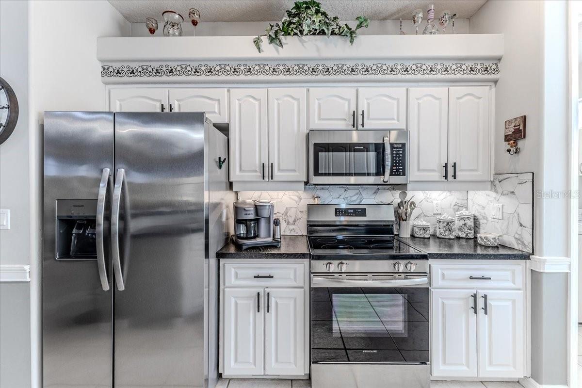 Image 18 of 79 For 5459 Legend Hills Lane