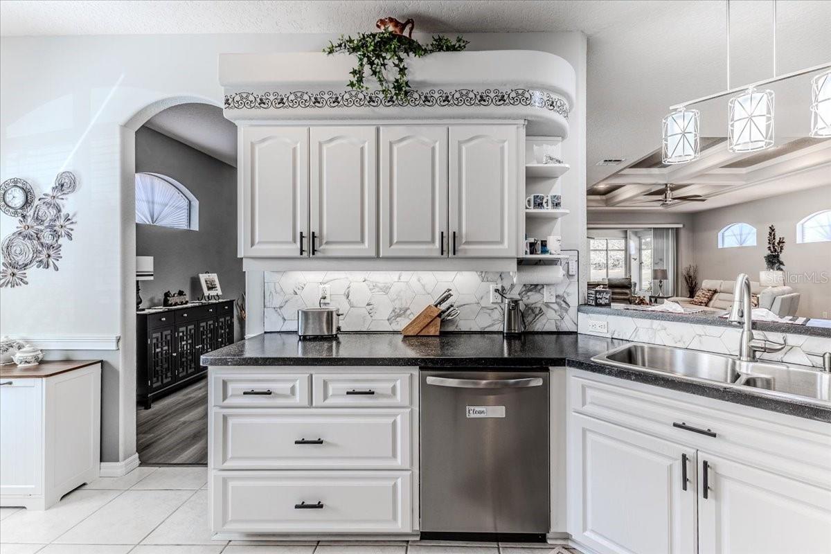 Image 19 of 79 For 5459 Legend Hills Lane