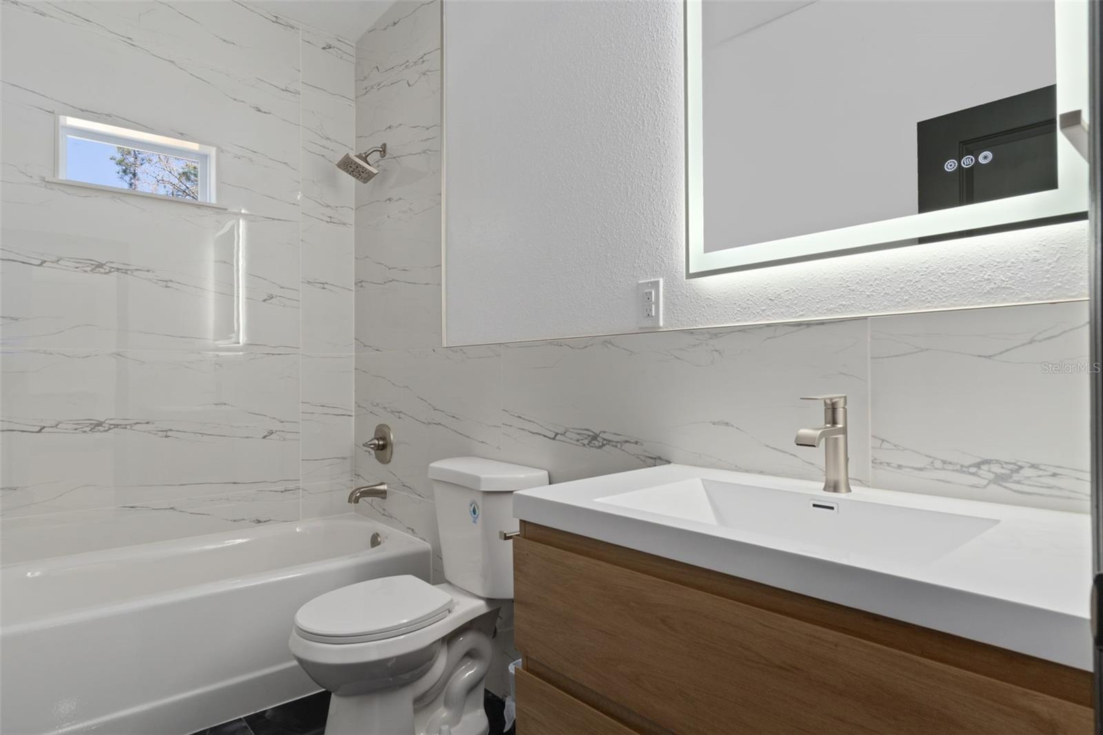 Image 27 of 35 For 3020 Westwater Drive