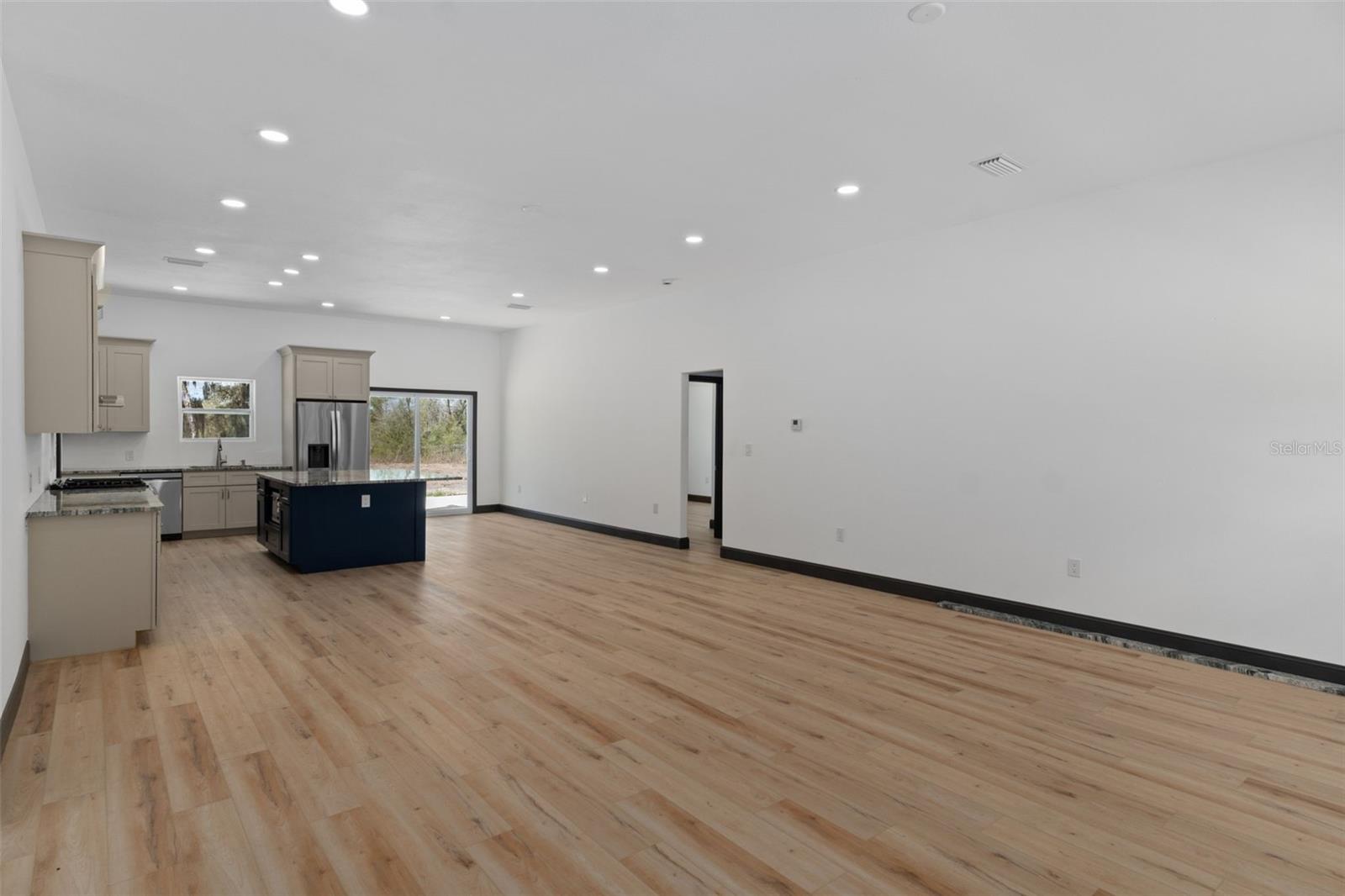 Image 5 of 35 For 3020 Westwater Drive