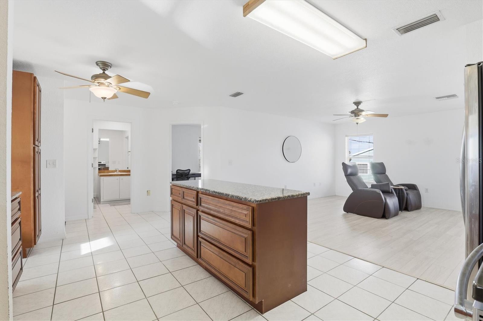 Image 28 of 70 For 14203 Shiloh Court