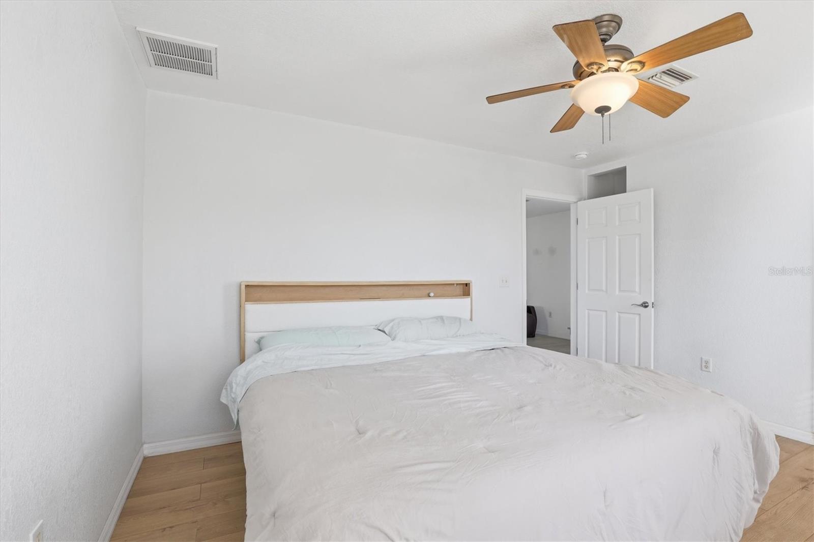 Image 40 of 70 For 14203 Shiloh Court