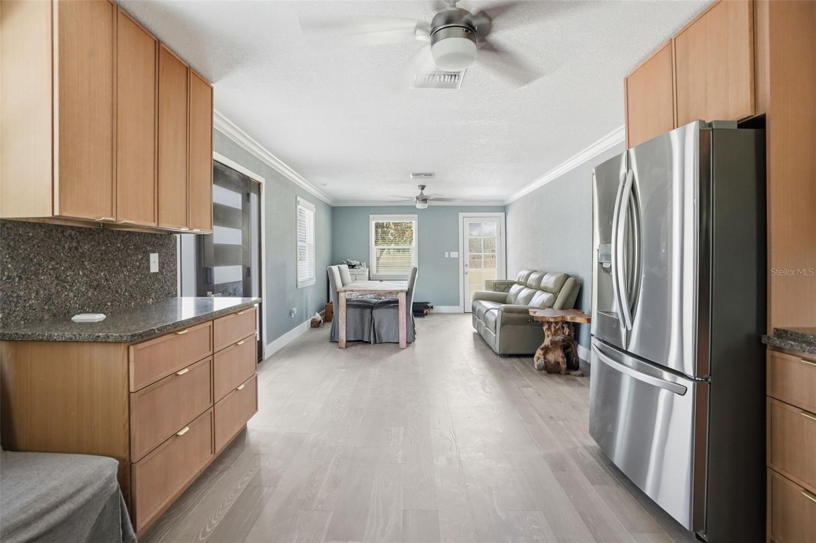 Image 15 of 81 For 15458 Snow Memorial Highway