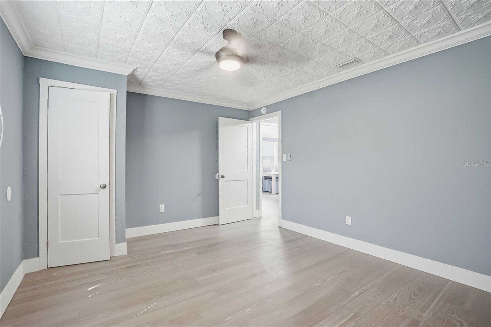 Image 32 of 81 For 15458 Snow Memorial Highway