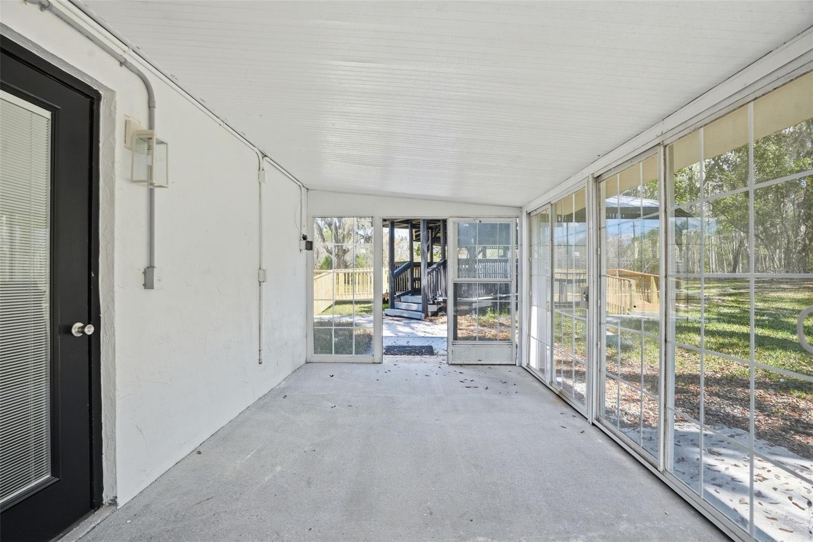 Image 61 of 81 For 15458 Snow Memorial Highway