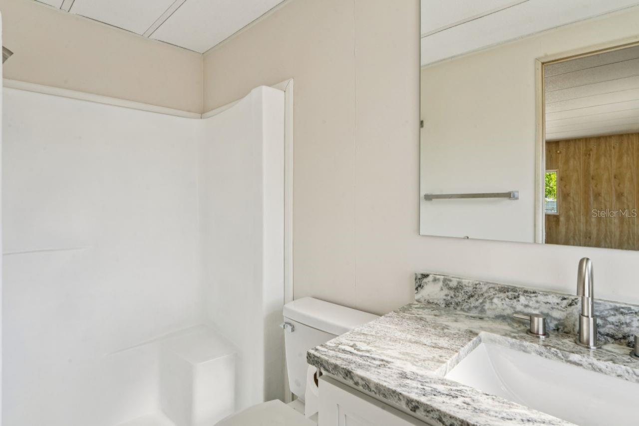 Image 18 of 41 For 15071 Rialto Avenue