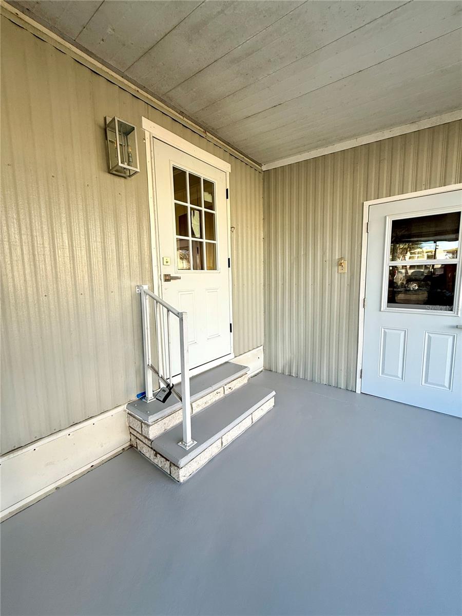 Image 27 of 41 For 15071 Rialto Avenue