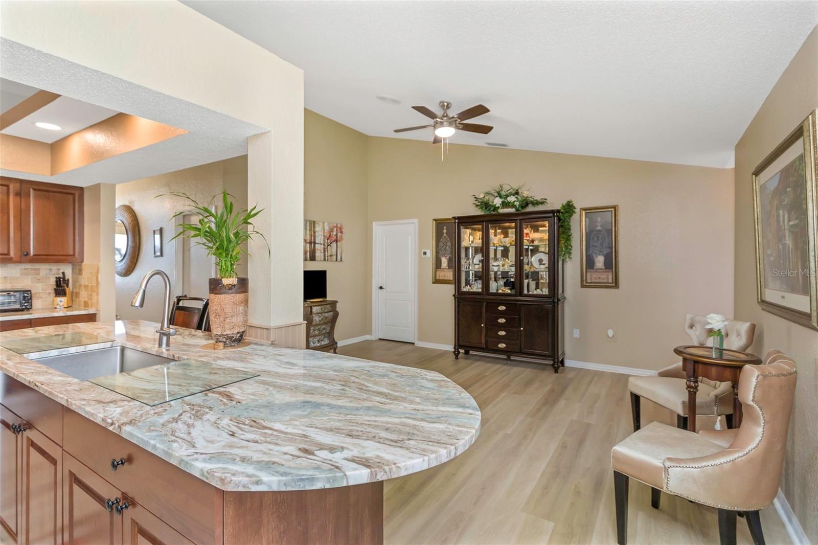 Image 12 of 44 For 8836 Hargrove Drive