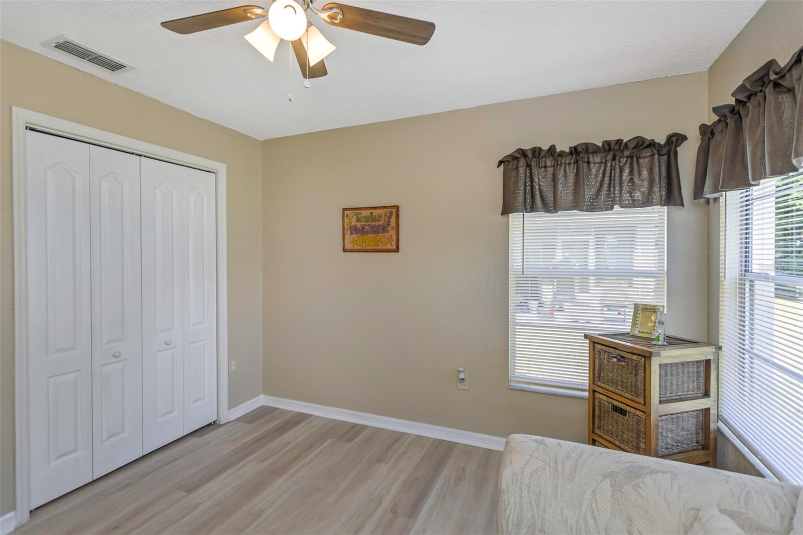 Image 26 of 44 For 8836 Hargrove Drive