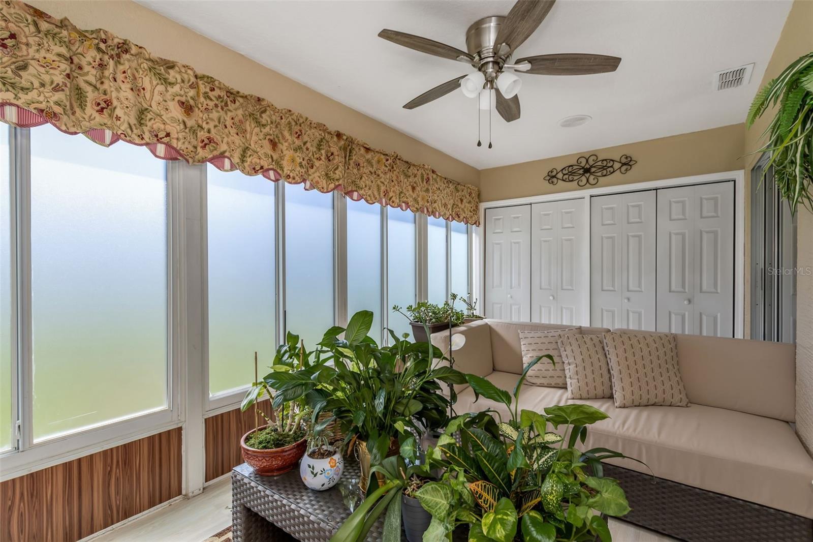 Image 29 of 44 For 8836 Hargrove Drive