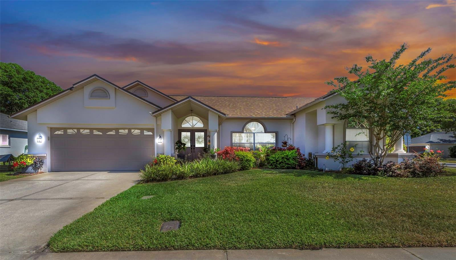 Image 6 of 44 For 8836 Hargrove Drive