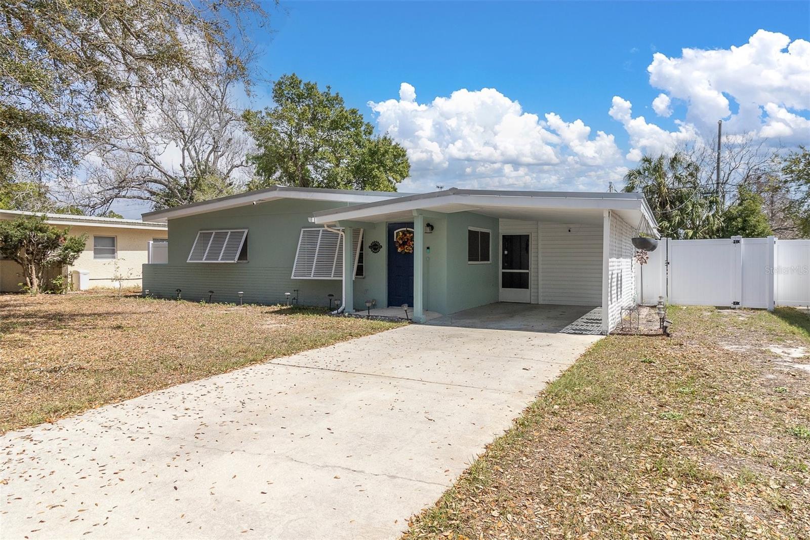 Image 5 of 29 For 4916 Azalea Drive