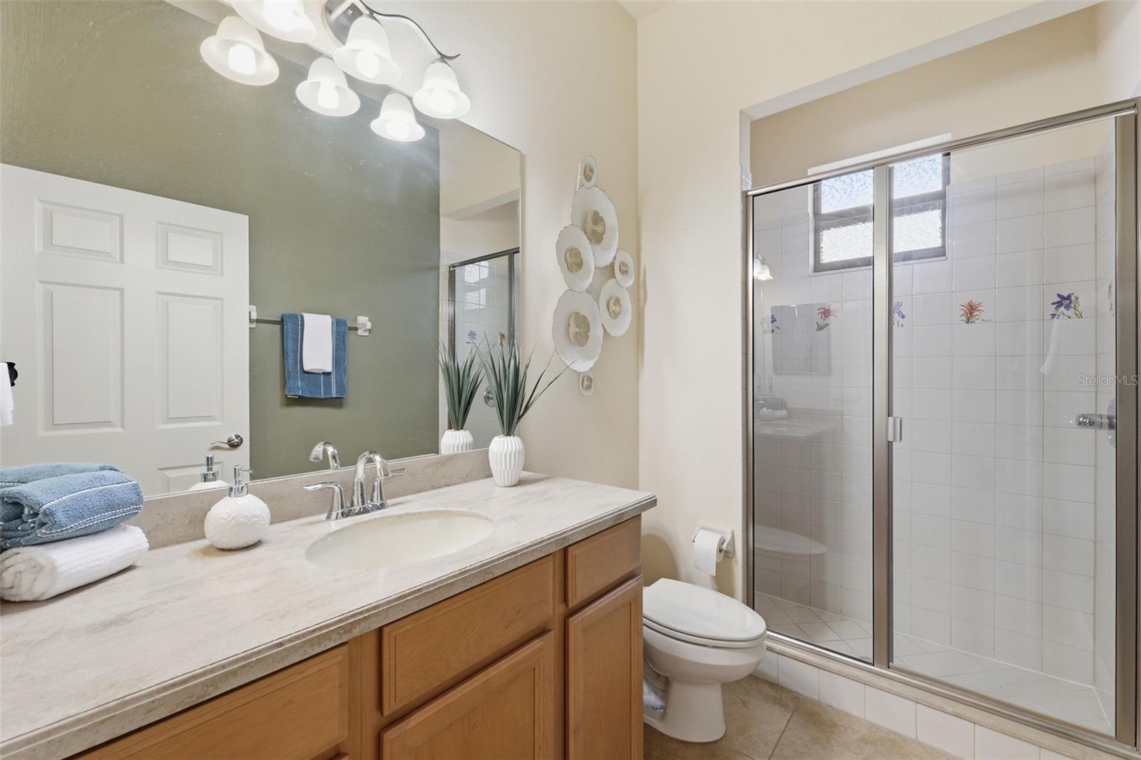 Image 18 of 33 For 14834 Man O War Drive