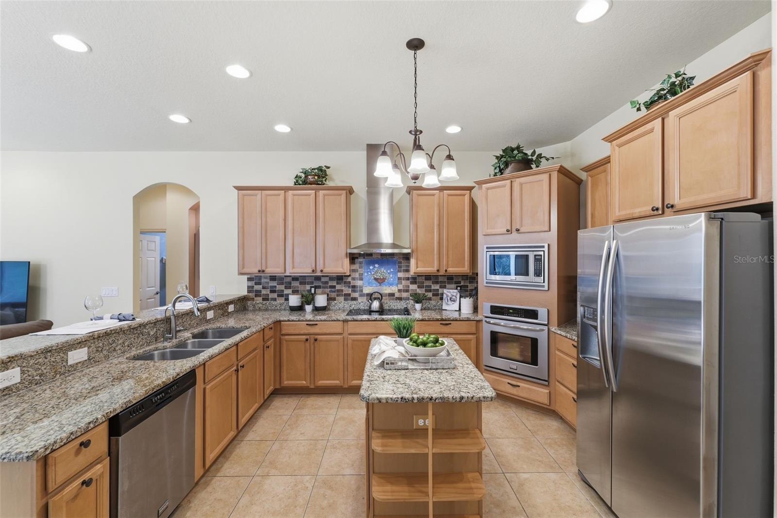 Image 8 of 33 For 14834 Man O War Drive