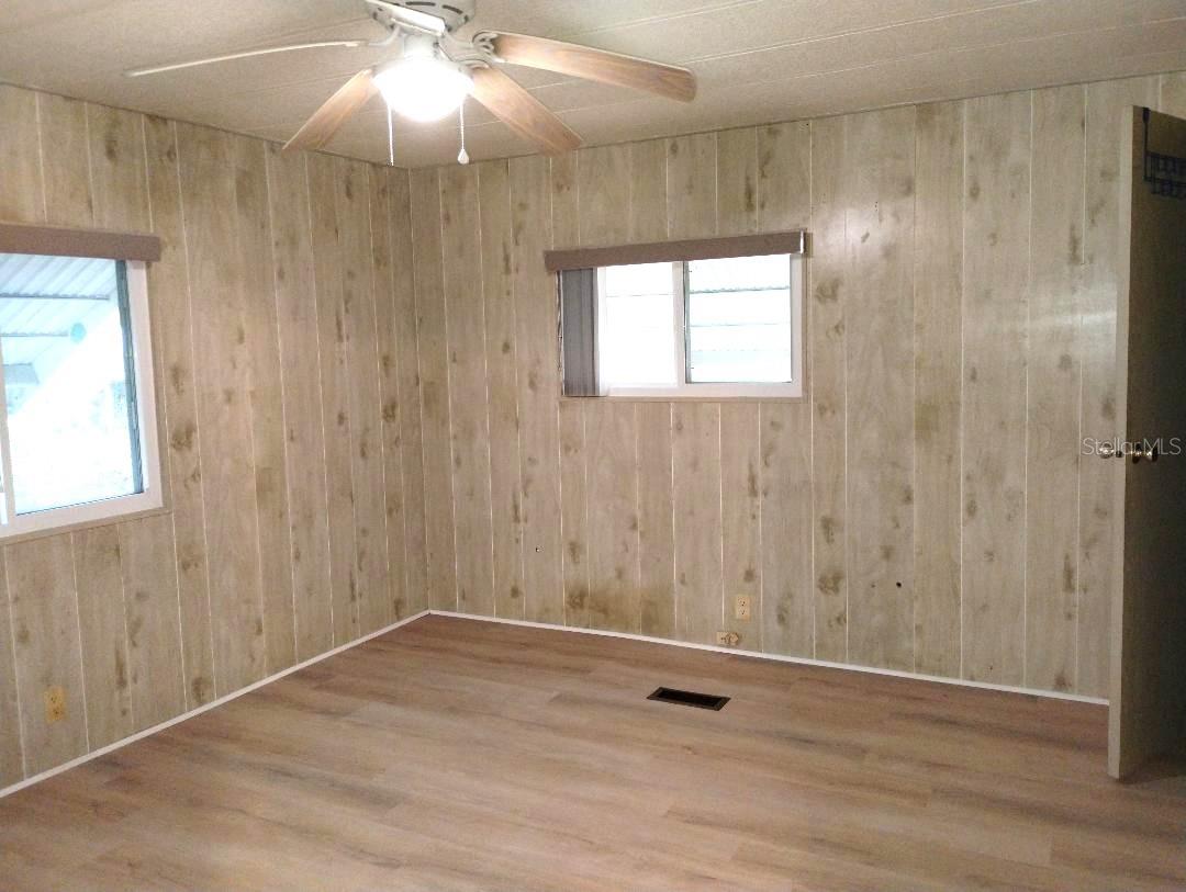 Image 10 of 16 For 9283 Denmarsh Drive