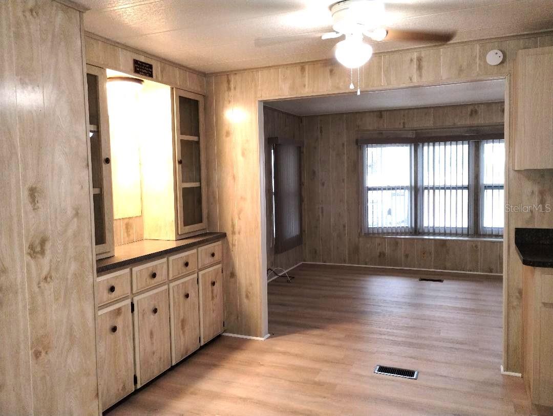 Image 3 of 16 For 9283 Denmarsh Drive