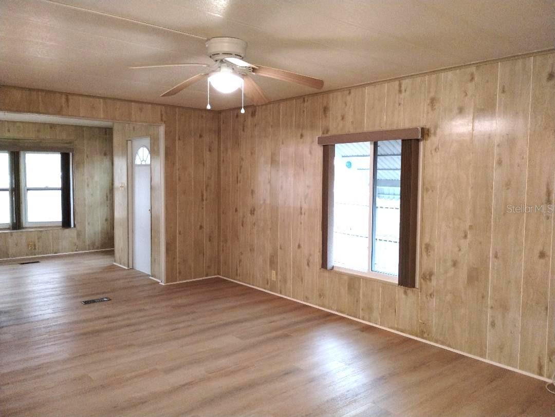 Image 6 of 16 For 9283 Denmarsh Drive