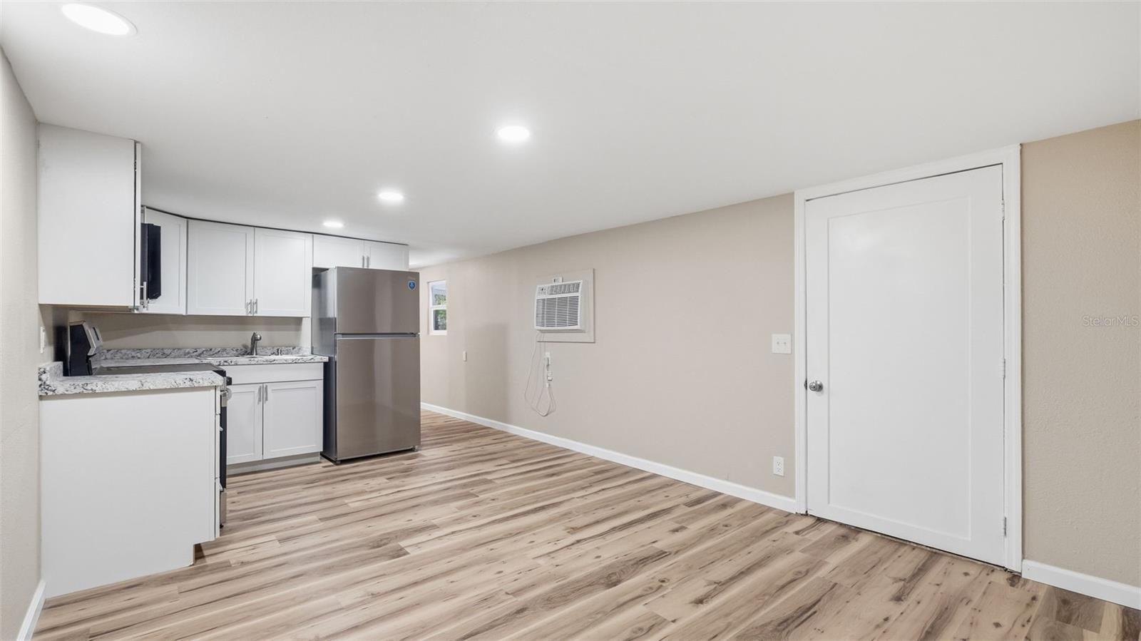 Image 10 of 47 For 18170 Spangler Avenue