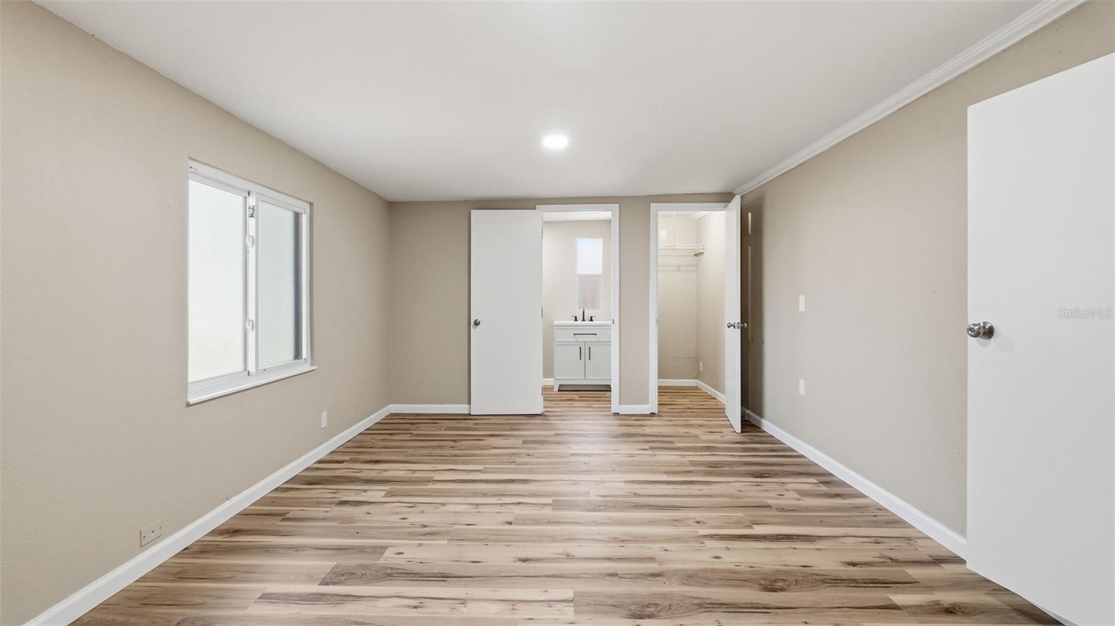 Image 14 of 47 For 18170 Spangler Avenue