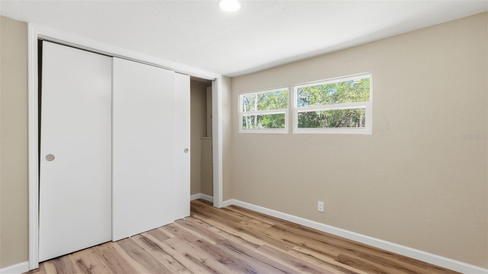 Image 19 of 47 For 18170 Spangler Avenue