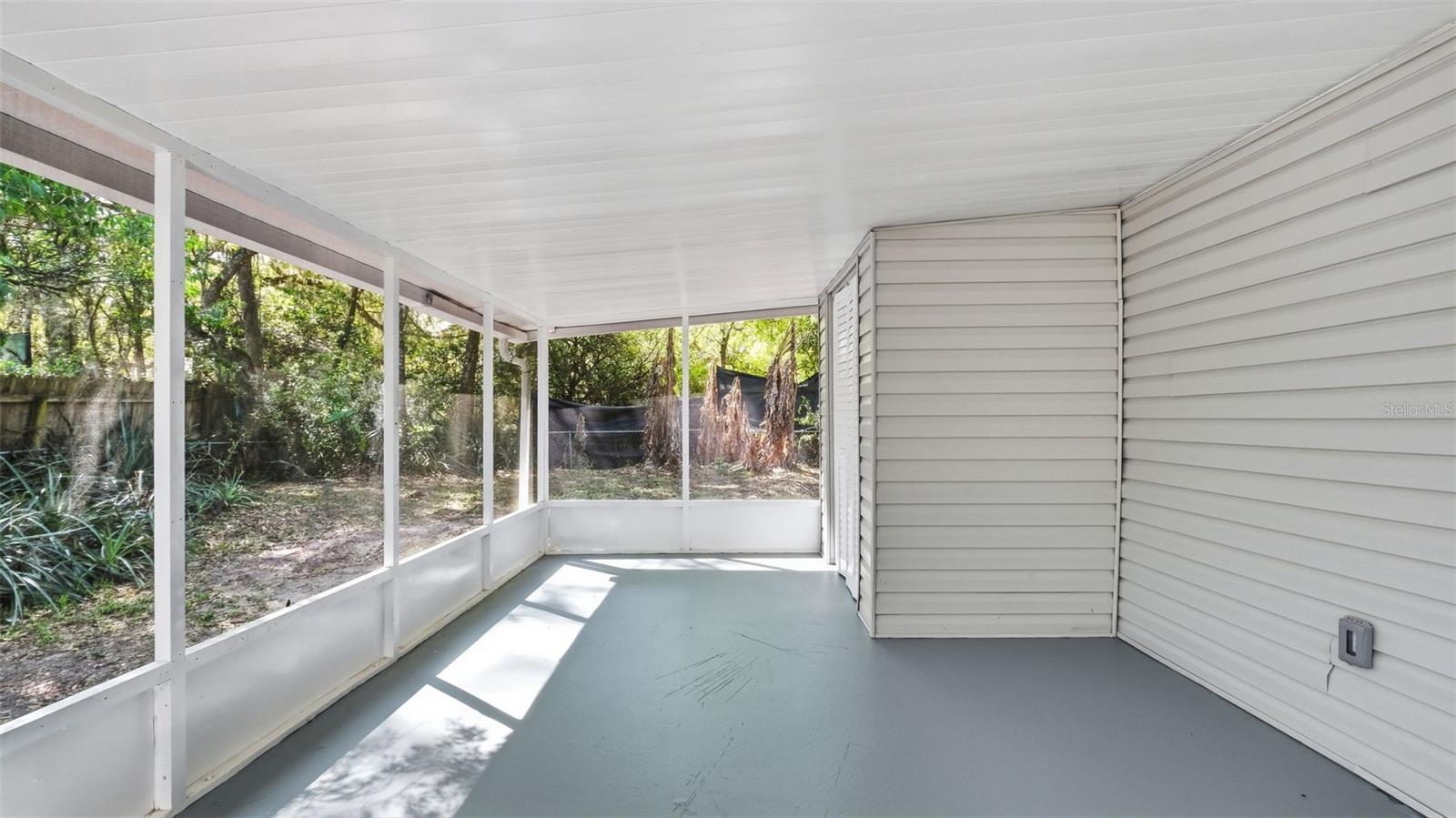 Image 22 of 47 For 18170 Spangler Avenue