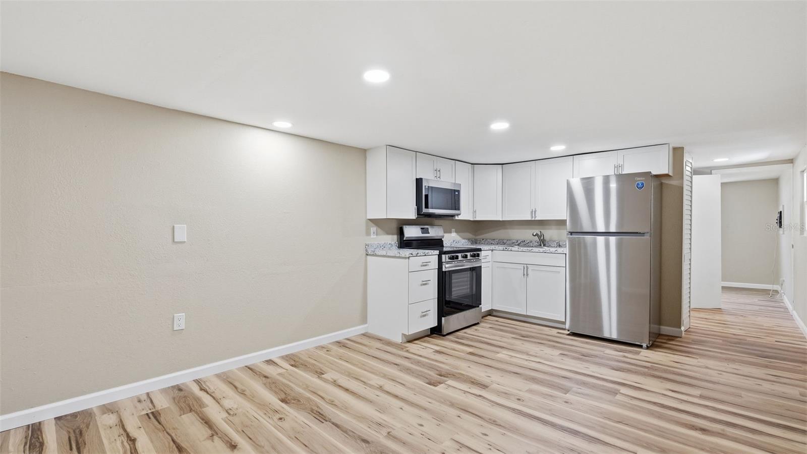 Image 4 of 47 For 18170 Spangler Avenue