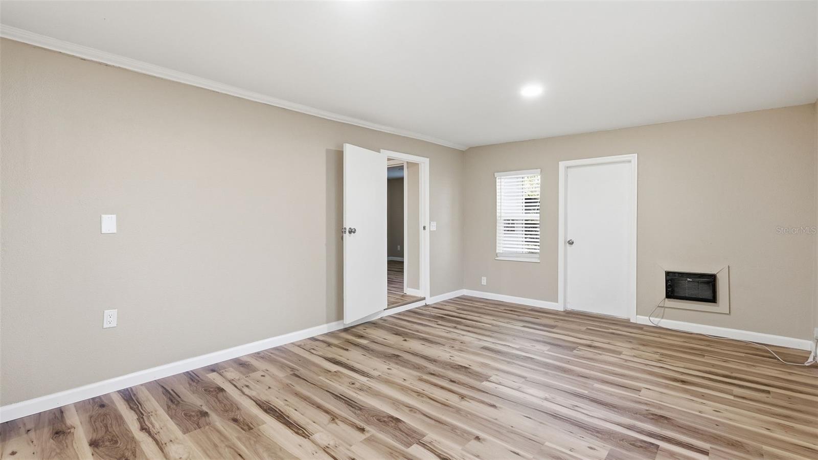 Image 8 of 47 For 18170 Spangler Avenue