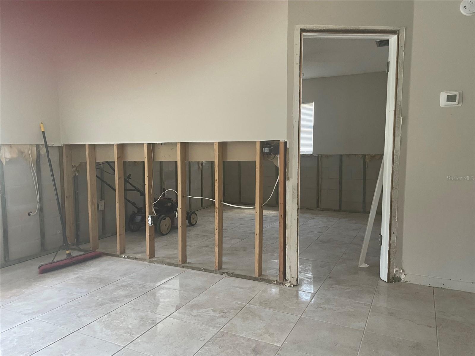 Image 3 of 4 For 7138 Oakwood Drive