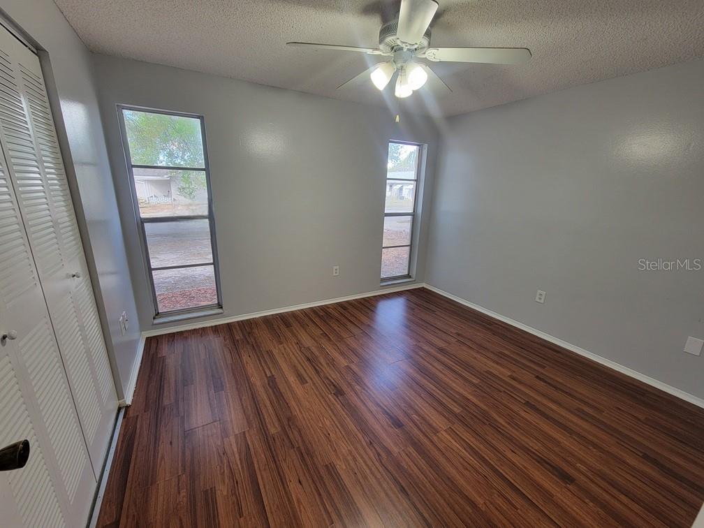 Image 10 of 21 For 6922 Westend Avenue