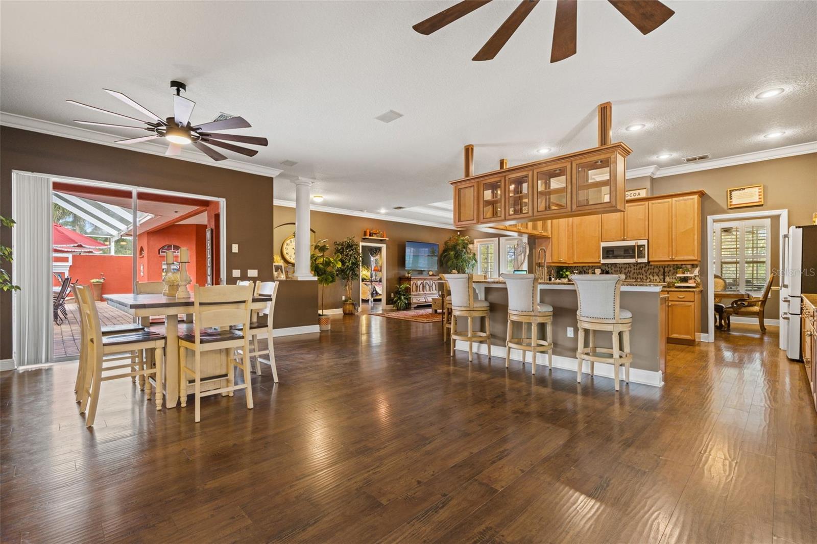 Image 17 of 100 For 11296 Warm Wind Way