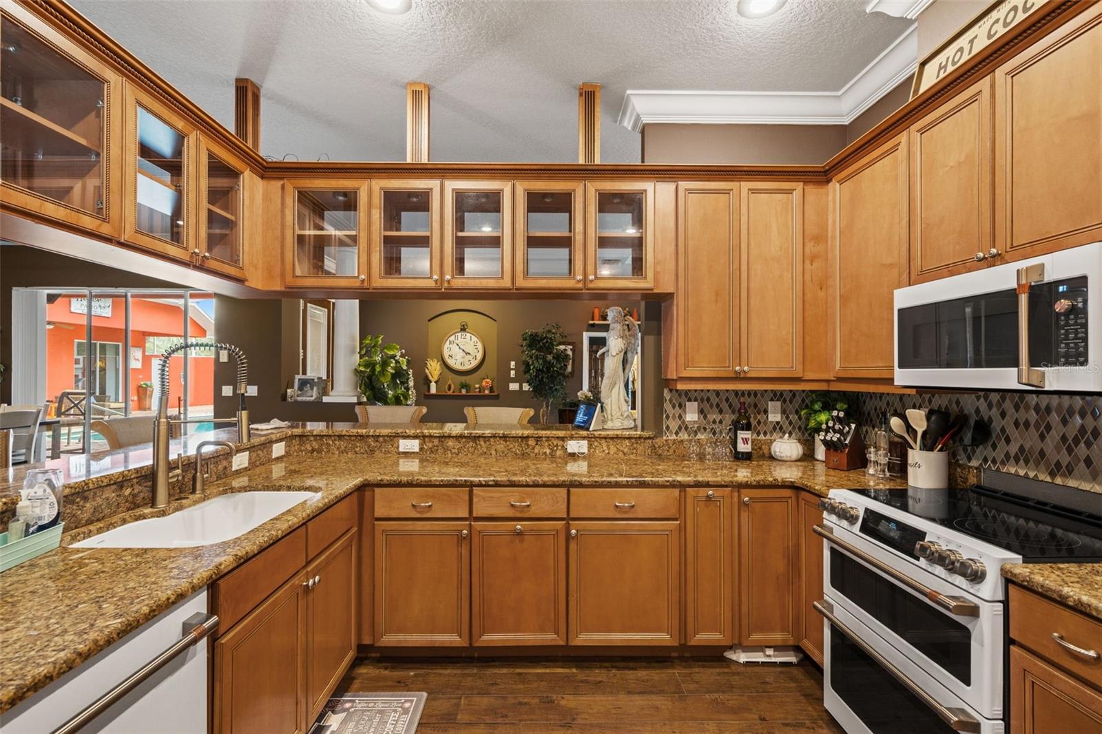 Image 23 of 100 For 11296 Warm Wind Way