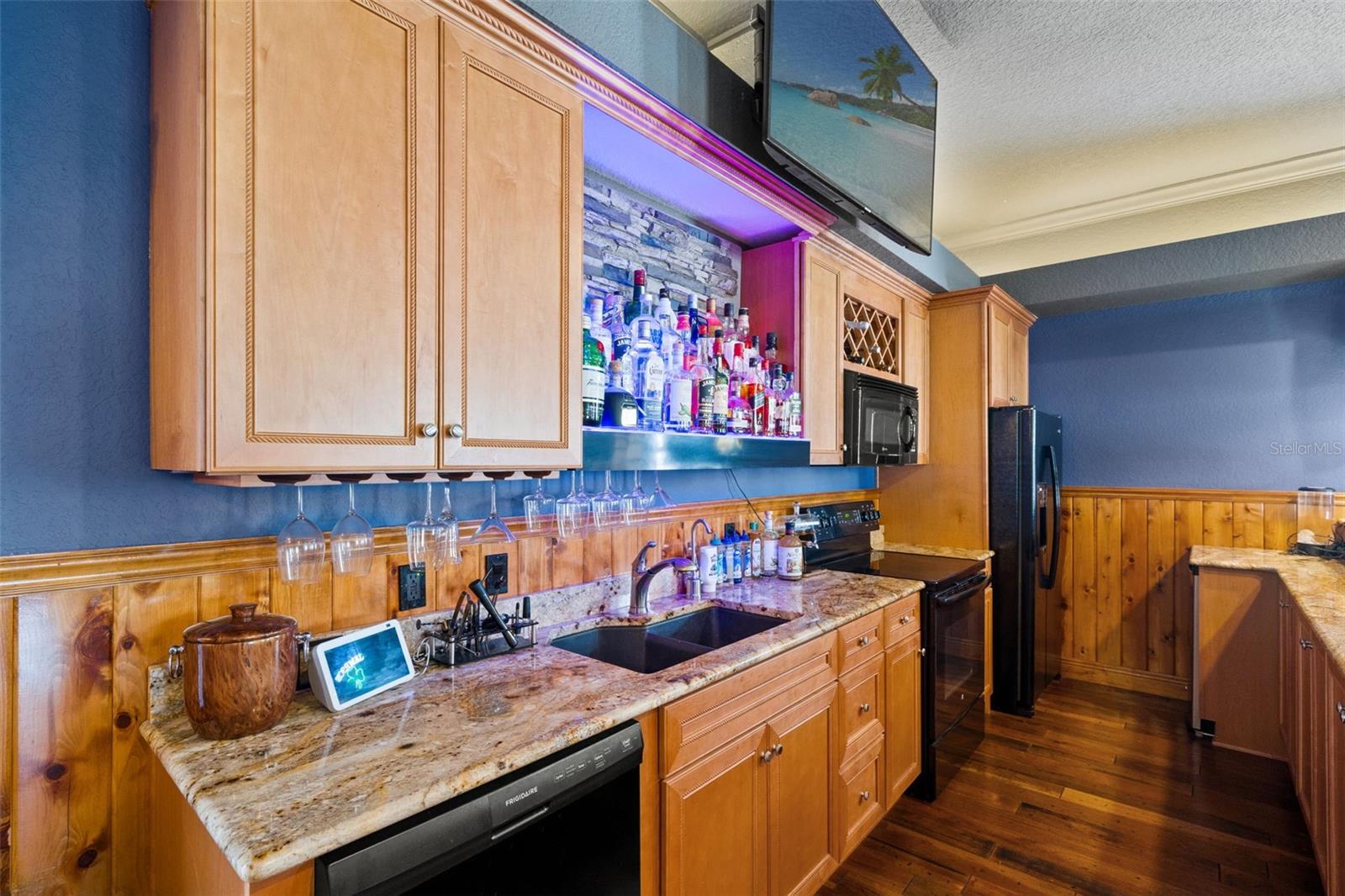 Image 43 of 100 For 11296 Warm Wind Way