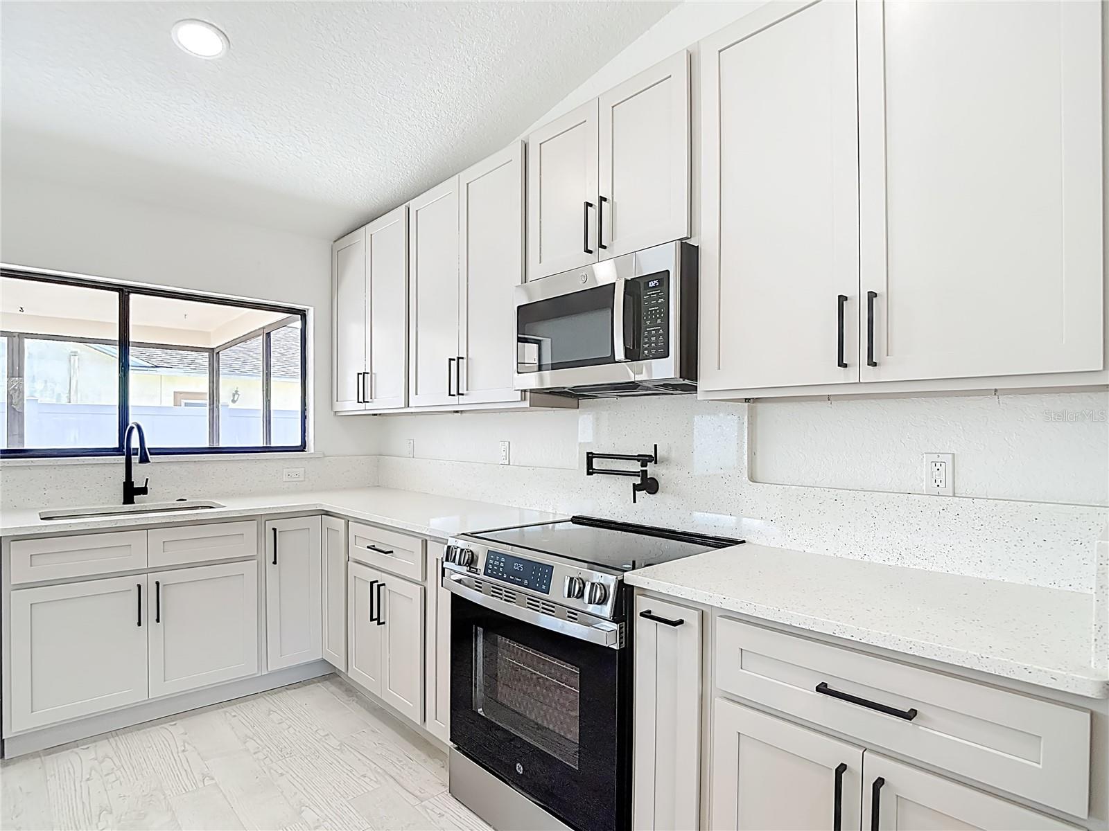 Image 17 of 53 For 7478 Dundee Way