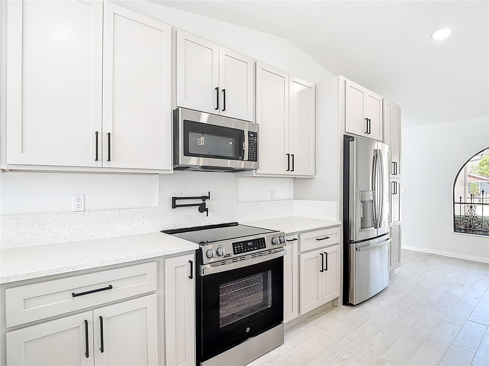 Image 18 of 53 For 7478 Dundee Way