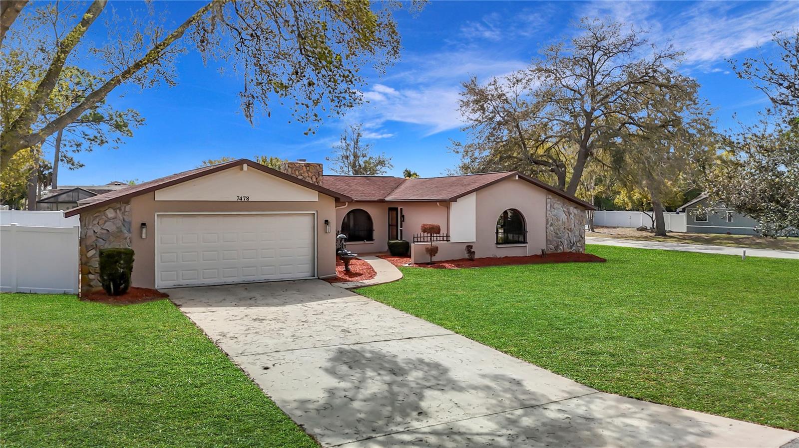 Image 2 of 53 For 7478 Dundee Way