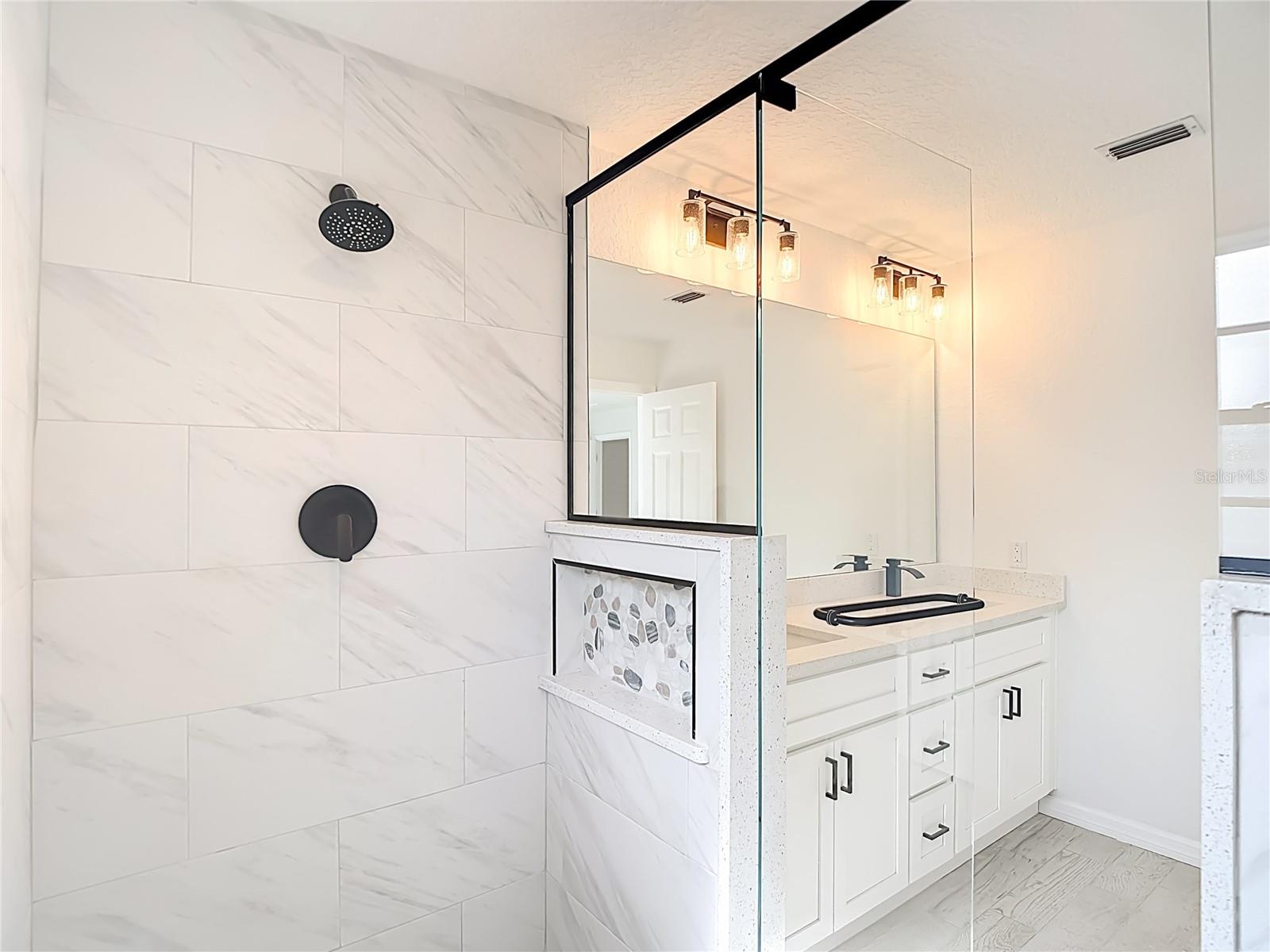 Image 34 of 53 For 7478 Dundee Way