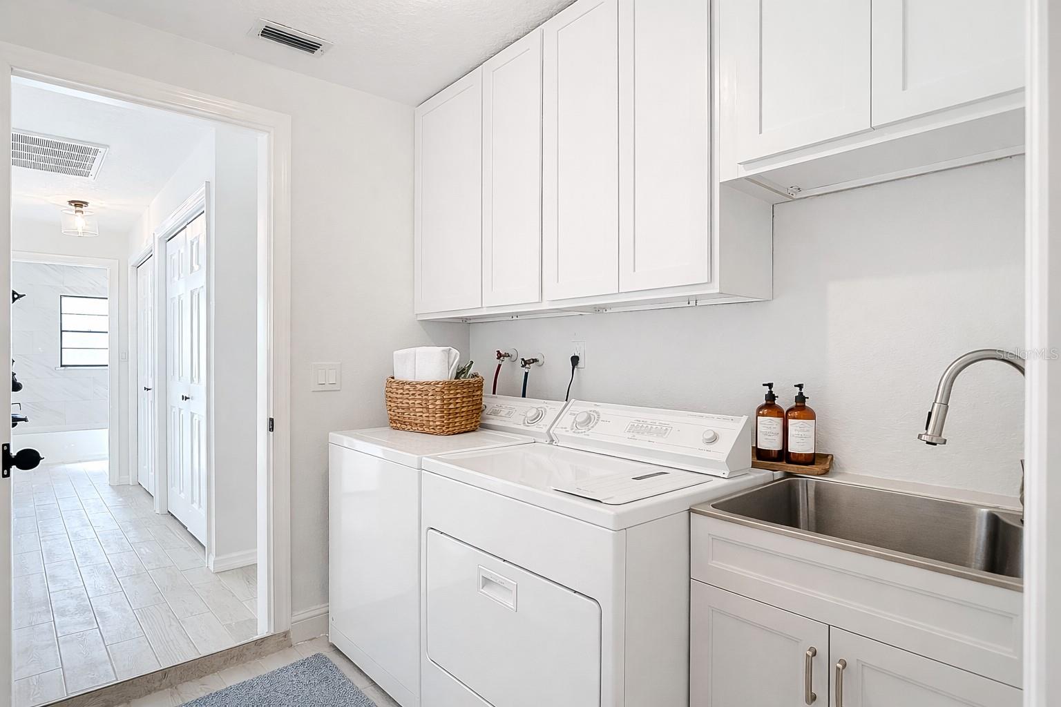 Image 42 of 53 For 7478 Dundee Way