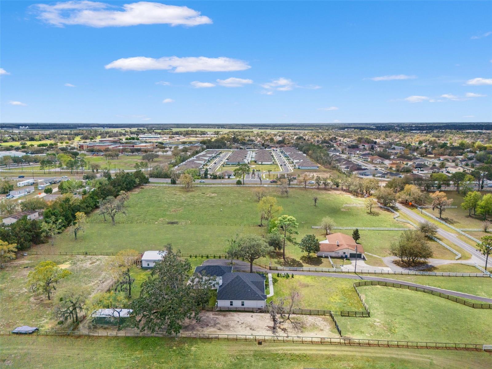 Image 35 of 53 For 0 Gloucester Road