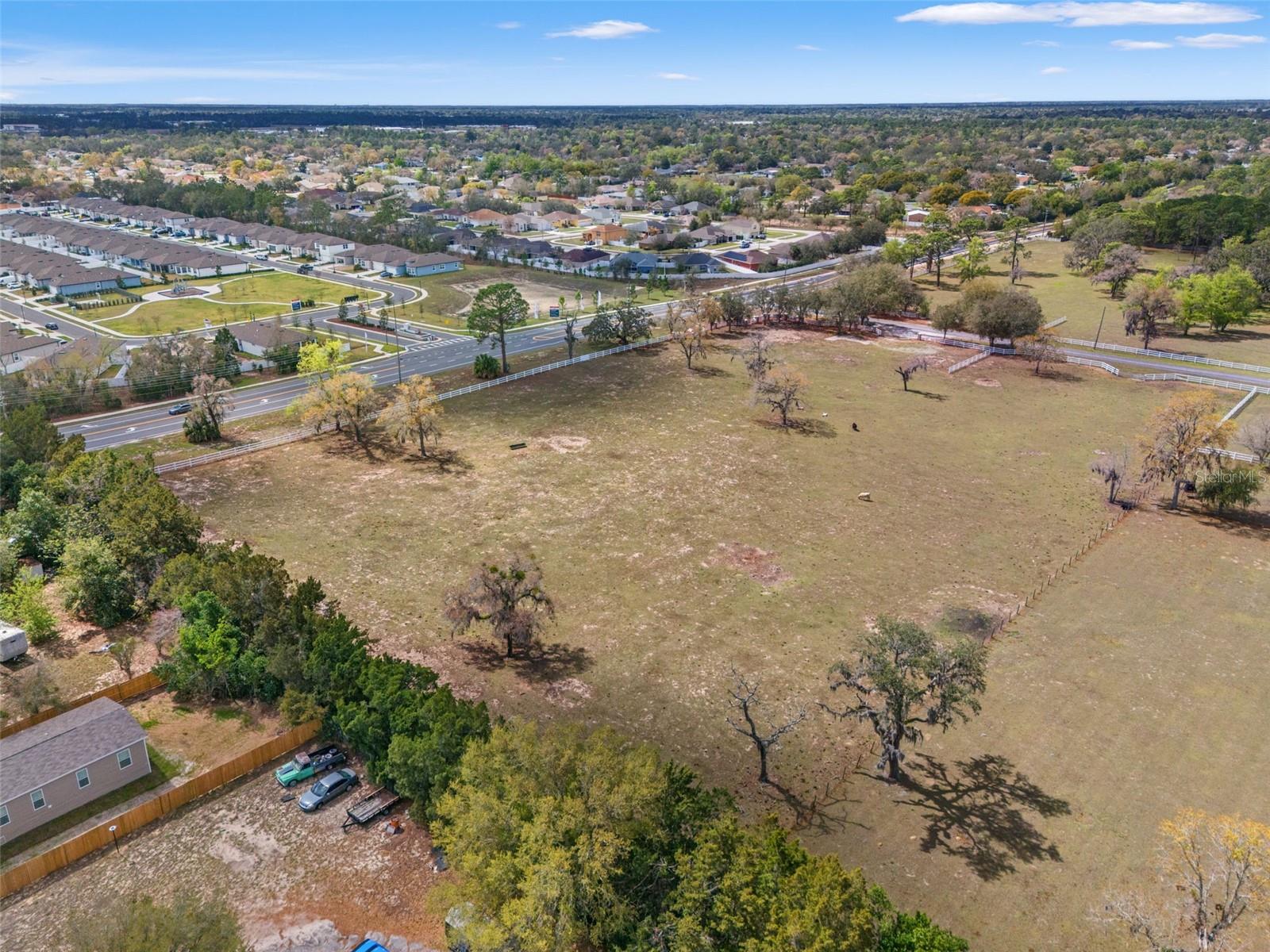 Image 9 of 53 For 0 Gloucester Road