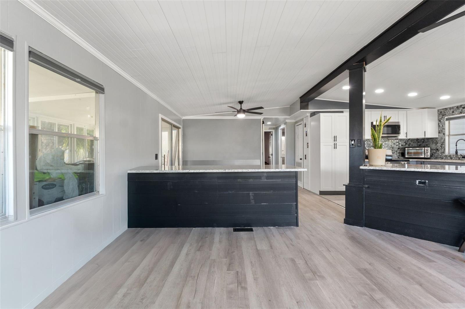 Image 10 of 33 For 8431 Moonlight Avenue