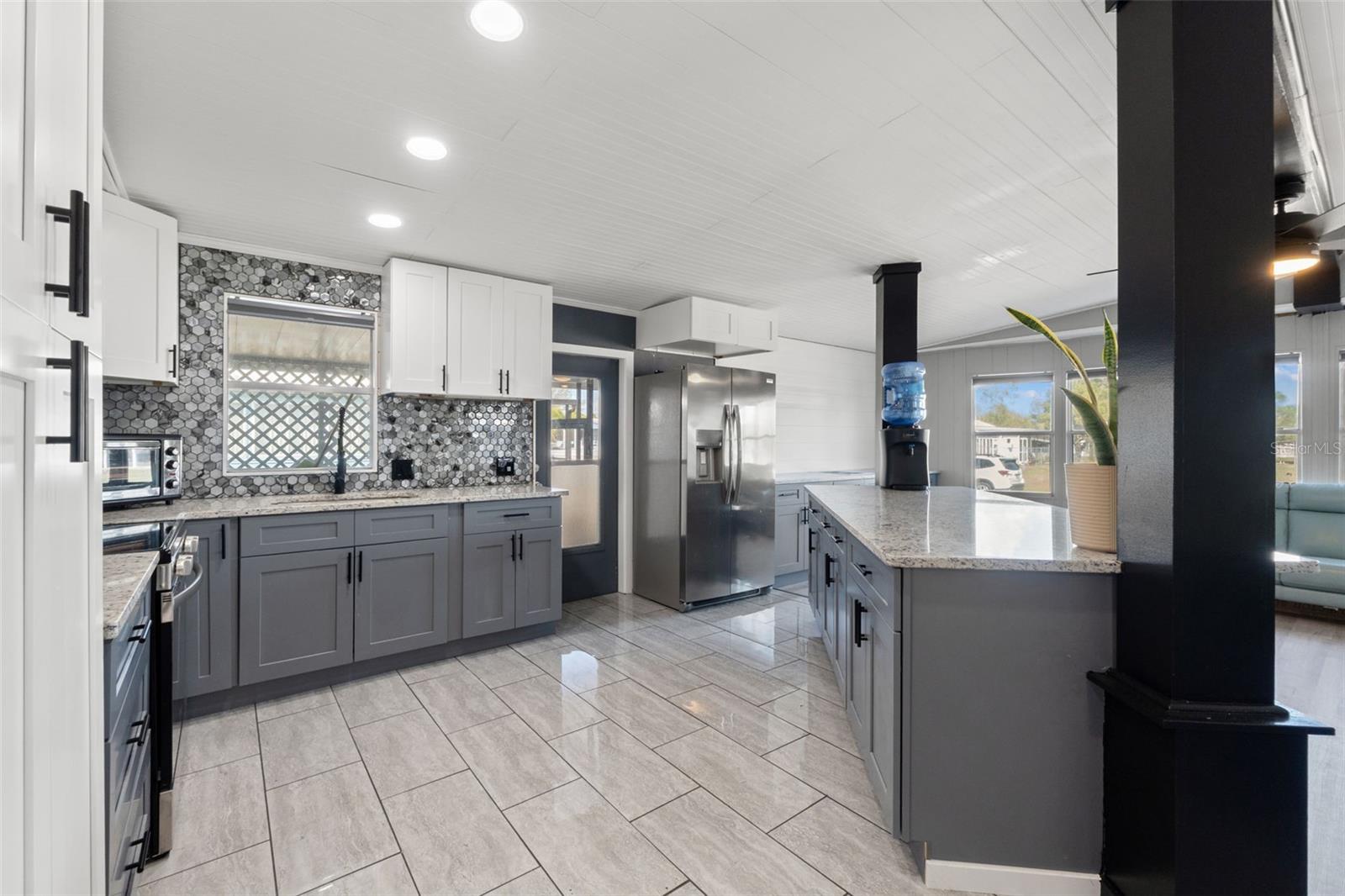 Image 18 of 33 For 8431 Moonlight Avenue