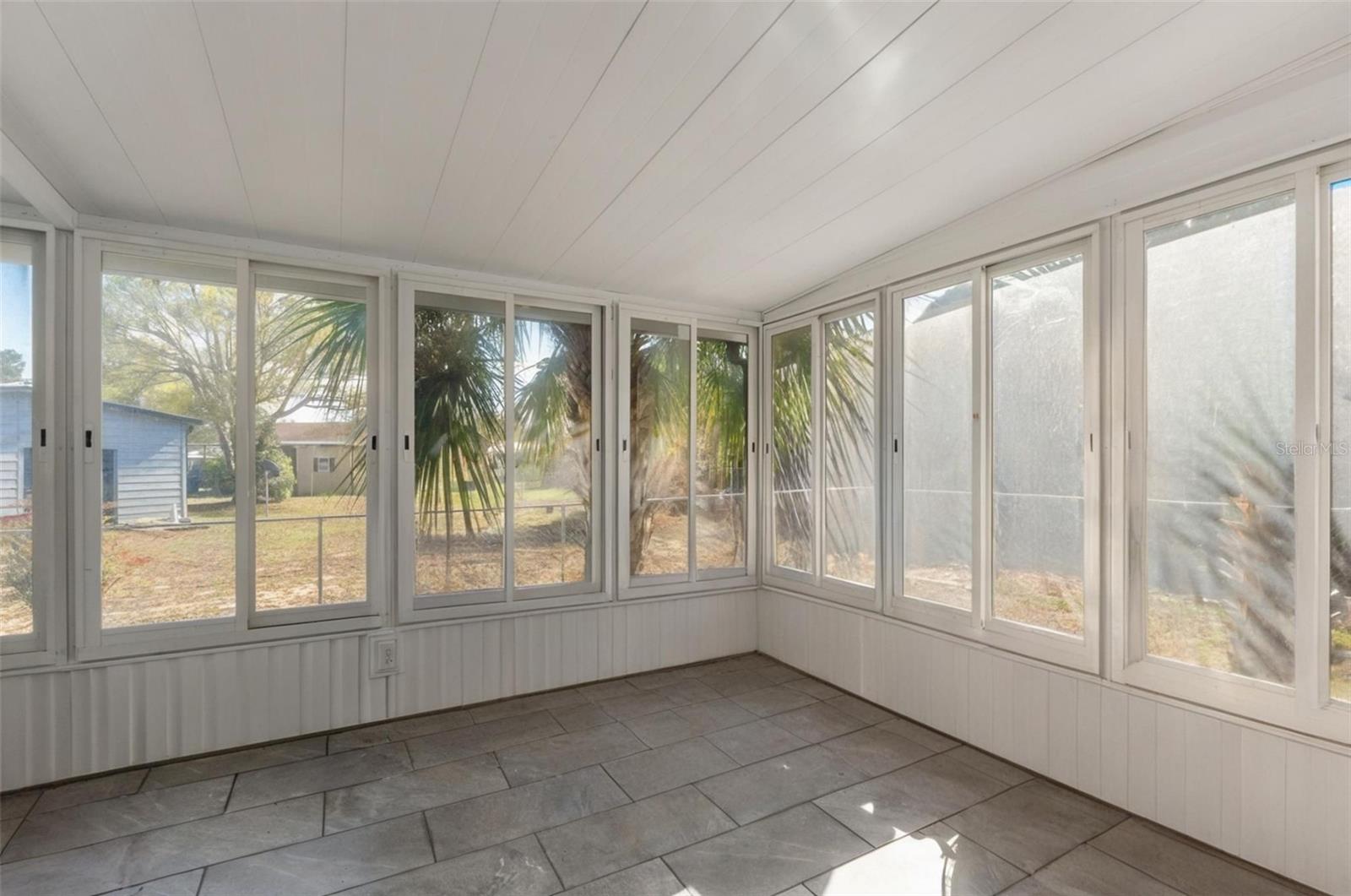 Image 27 of 33 For 8431 Moonlight Avenue